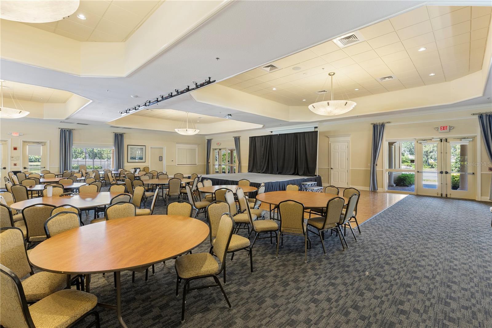 Image 38 of 46 For 20479 Pezzana Drive