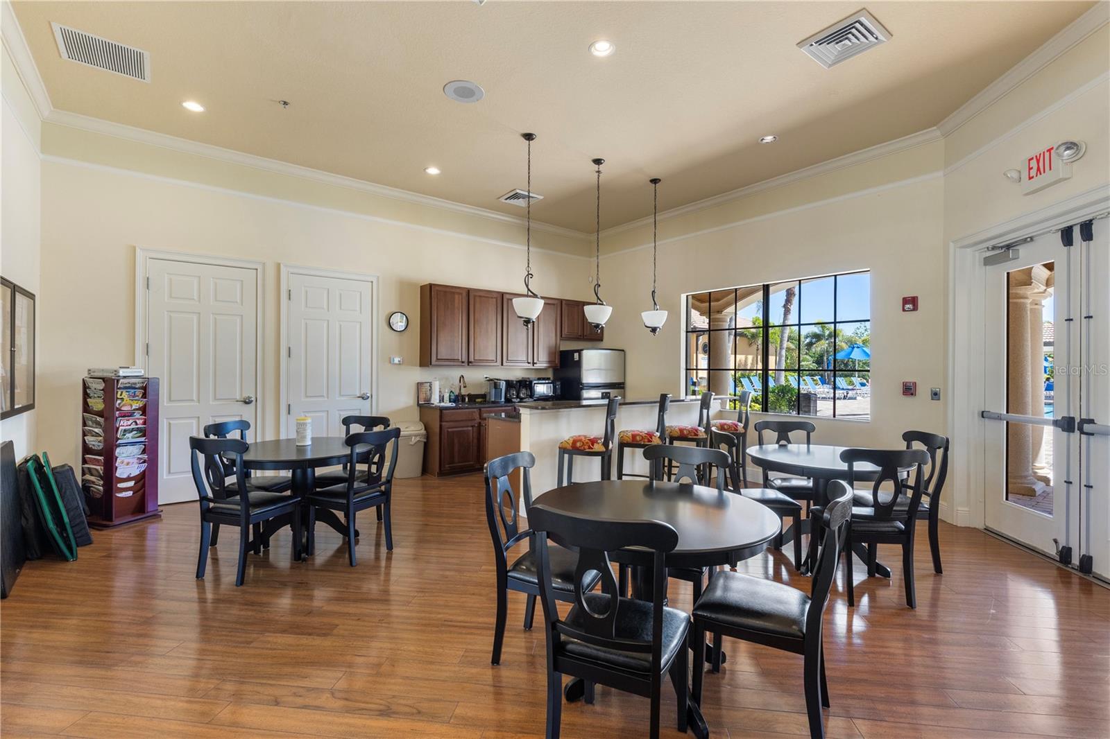 Image 41 of 46 For 20479 Pezzana Drive