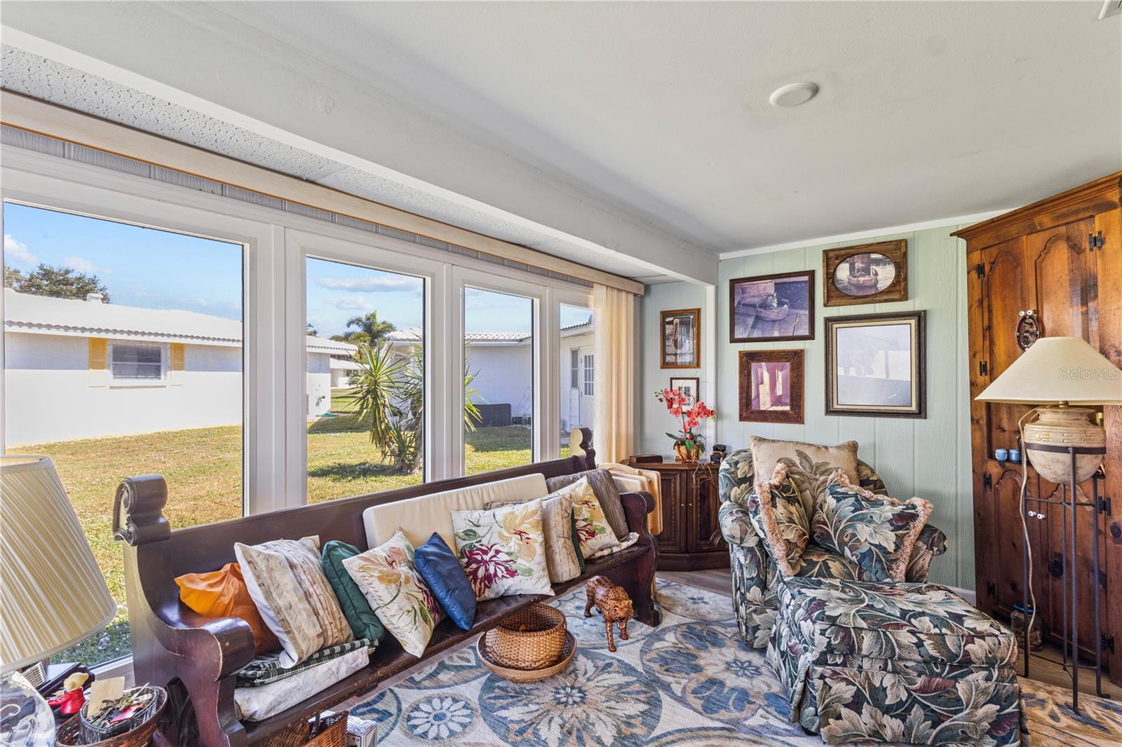 Image 12 of 34 For 626 Circlewood Drive S1-18