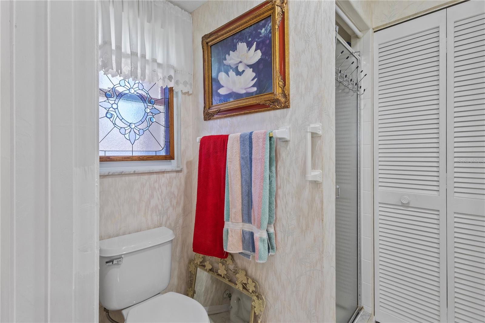 Image 17 of 34 For 626 Circlewood Drive S1-18