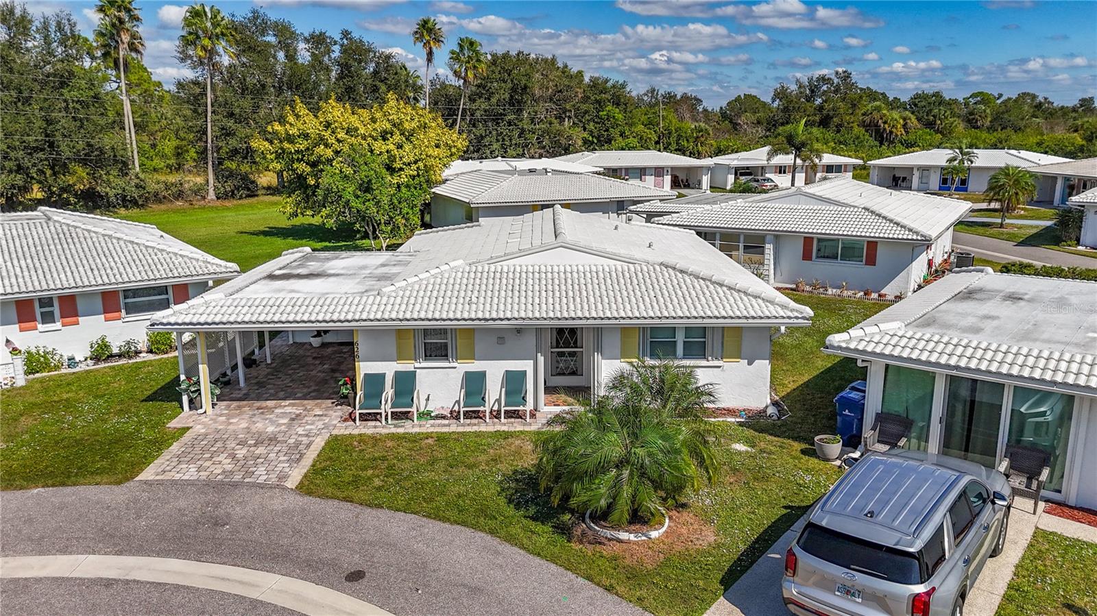 Image 27 of 34 For 626 Circlewood Drive S1-18