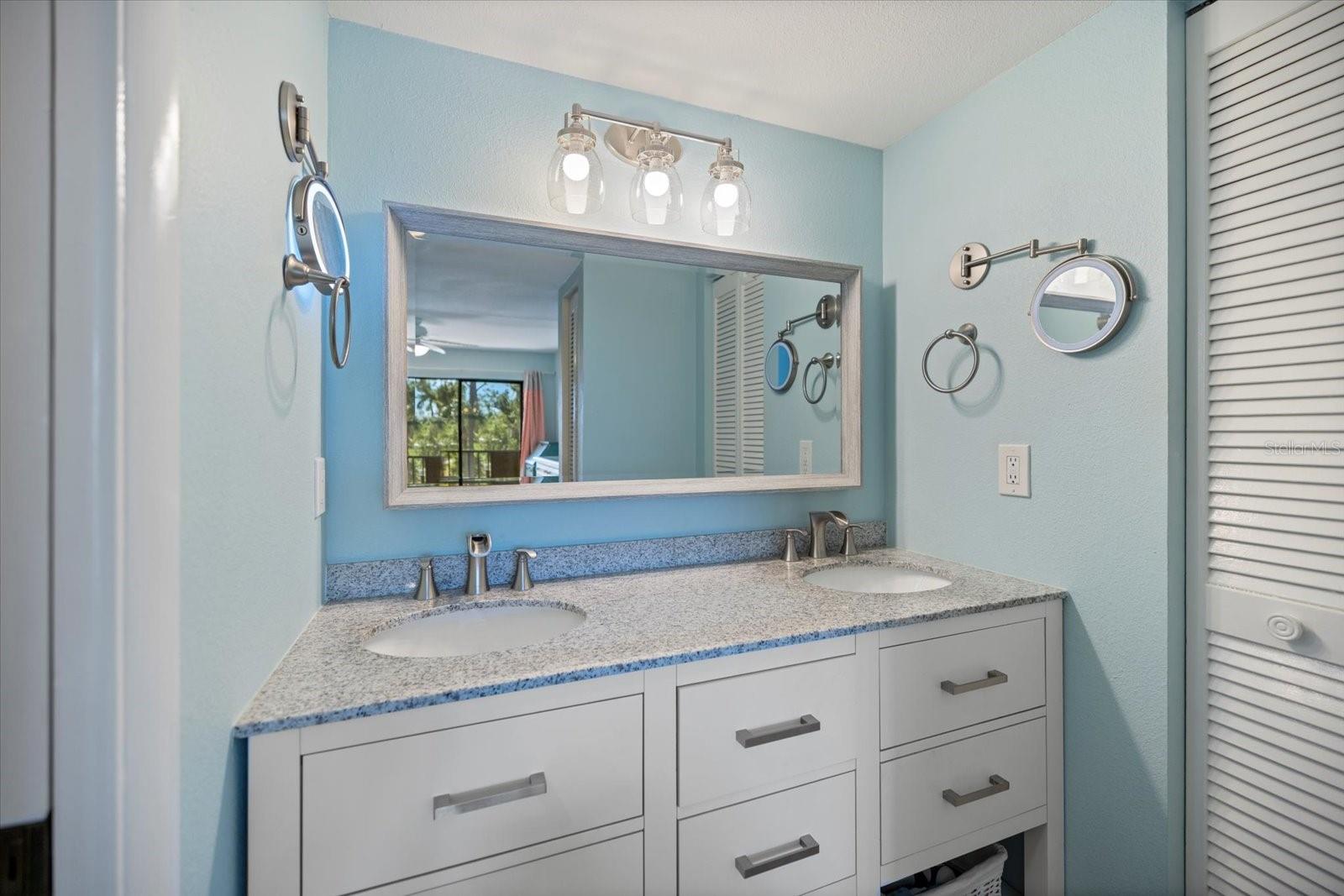 Image 13 of 26 For 1118 Bird Bay Way 178