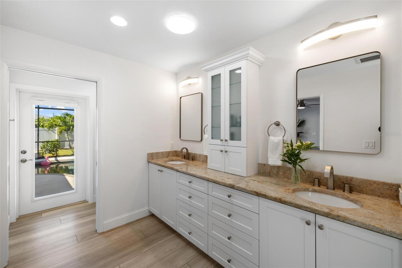 Image 15 of 49 For 520 Verdi Street