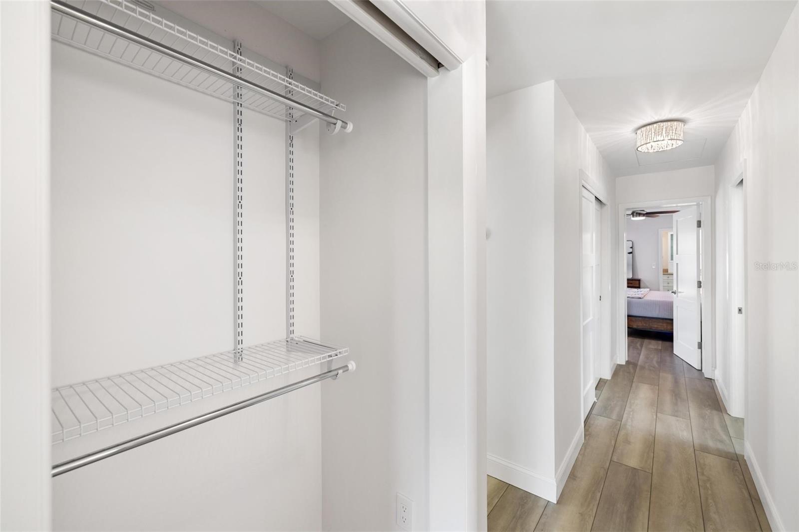 Image 21 of 49 For 520 Verdi Street