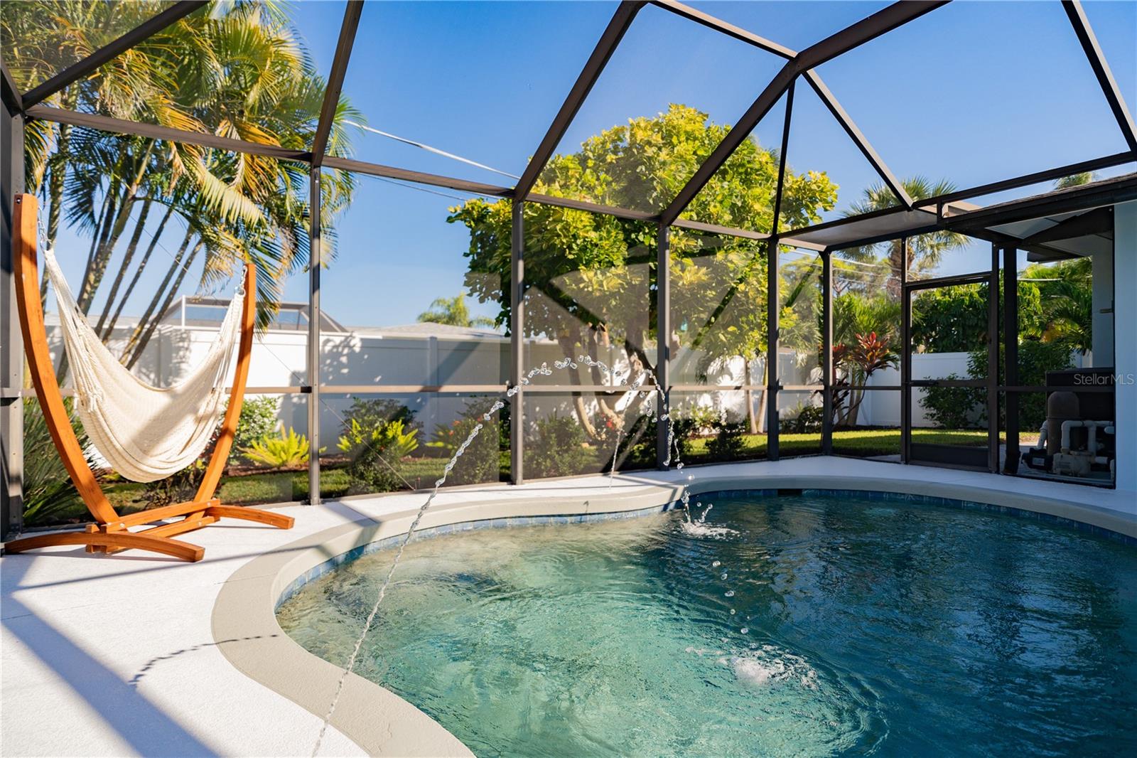 Image 27 of 49 For 520 Verdi Street