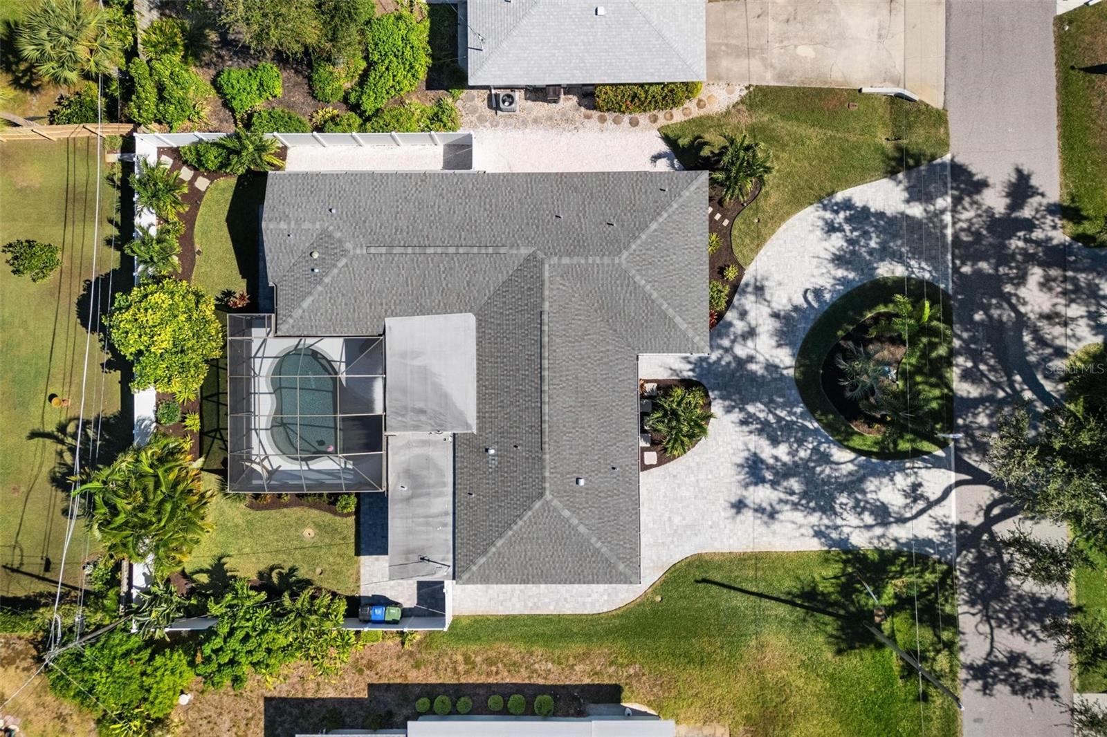 Image 37 of 49 For 520 Verdi Street