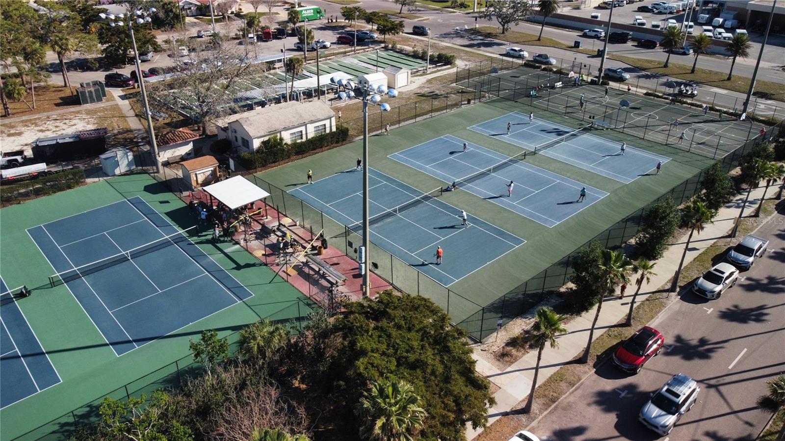 Image 41 of 49 For 520 Verdi Street