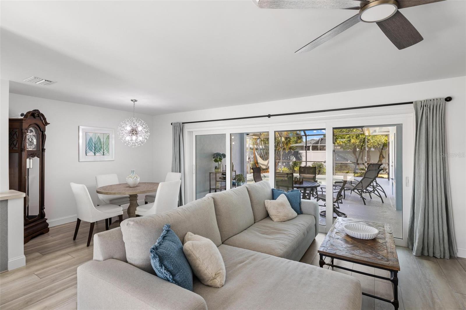 Image 5 of 49 For 520 Verdi Street