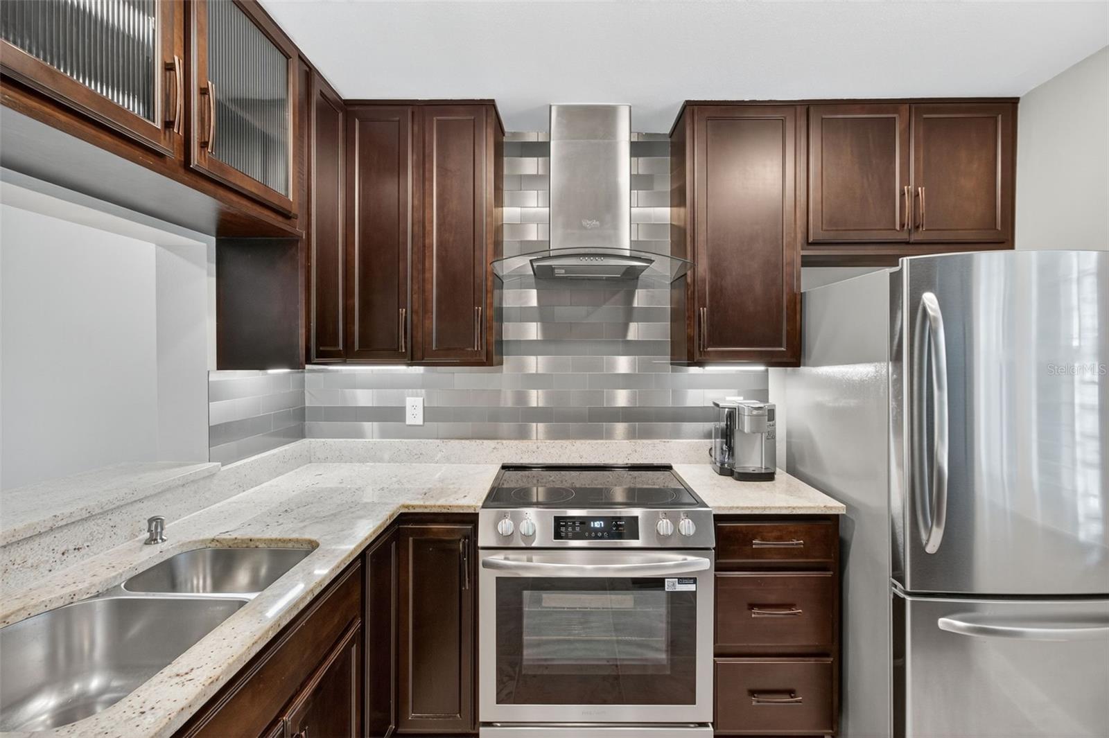 Image 2 of 36 For 1701 Pinehurst Road 22b