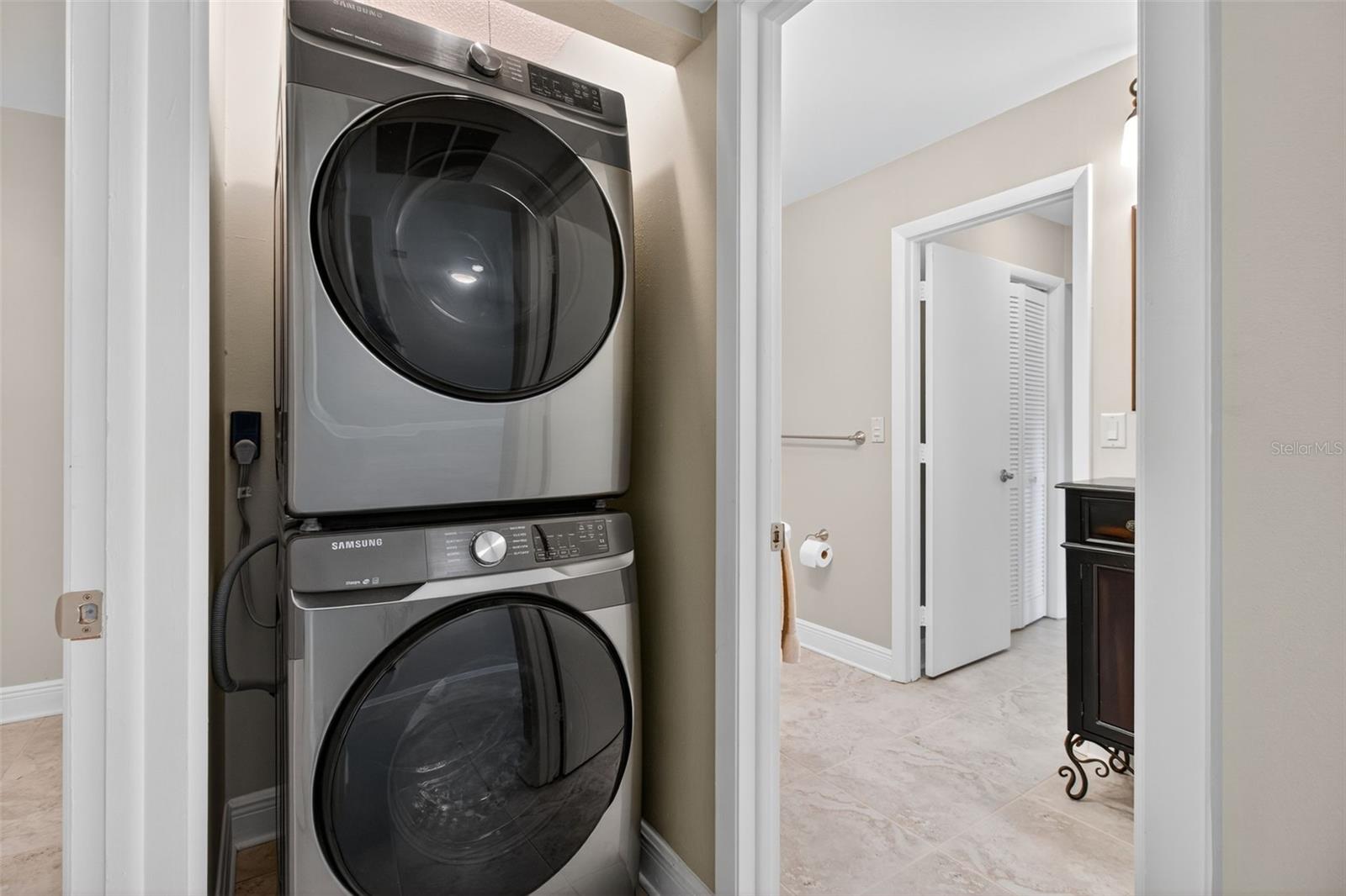 Image 20 of 36 For 1701 Pinehurst Road 22b