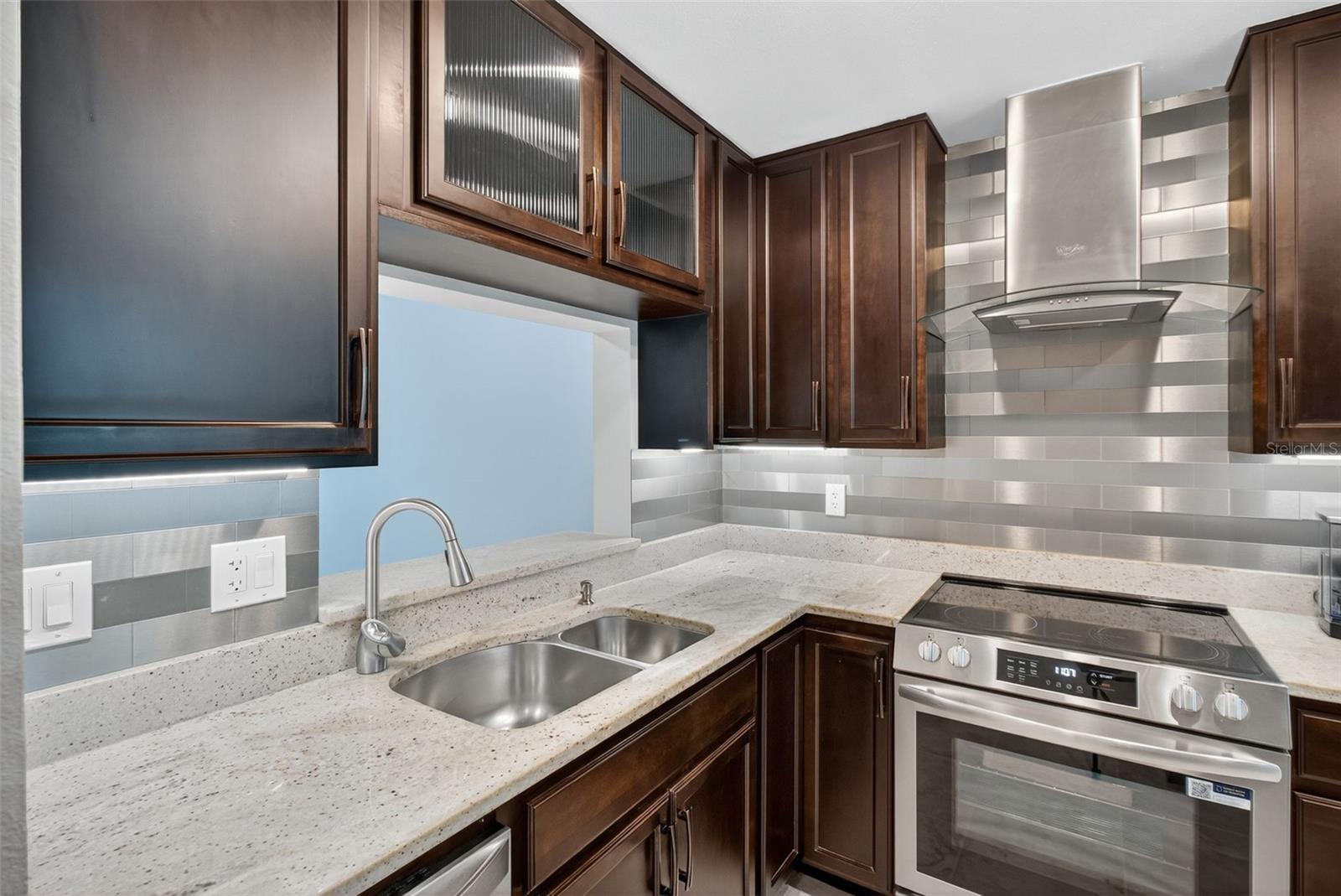 Image 3 of 36 For 1701 Pinehurst Road 22b