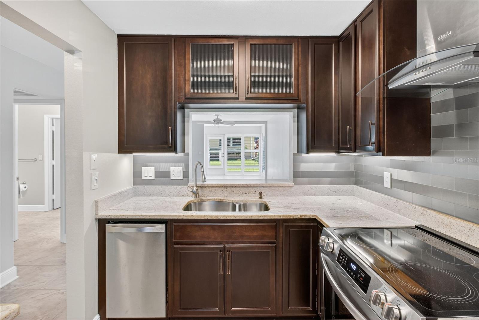 Image 5 of 36 For 1701 Pinehurst Road 22b