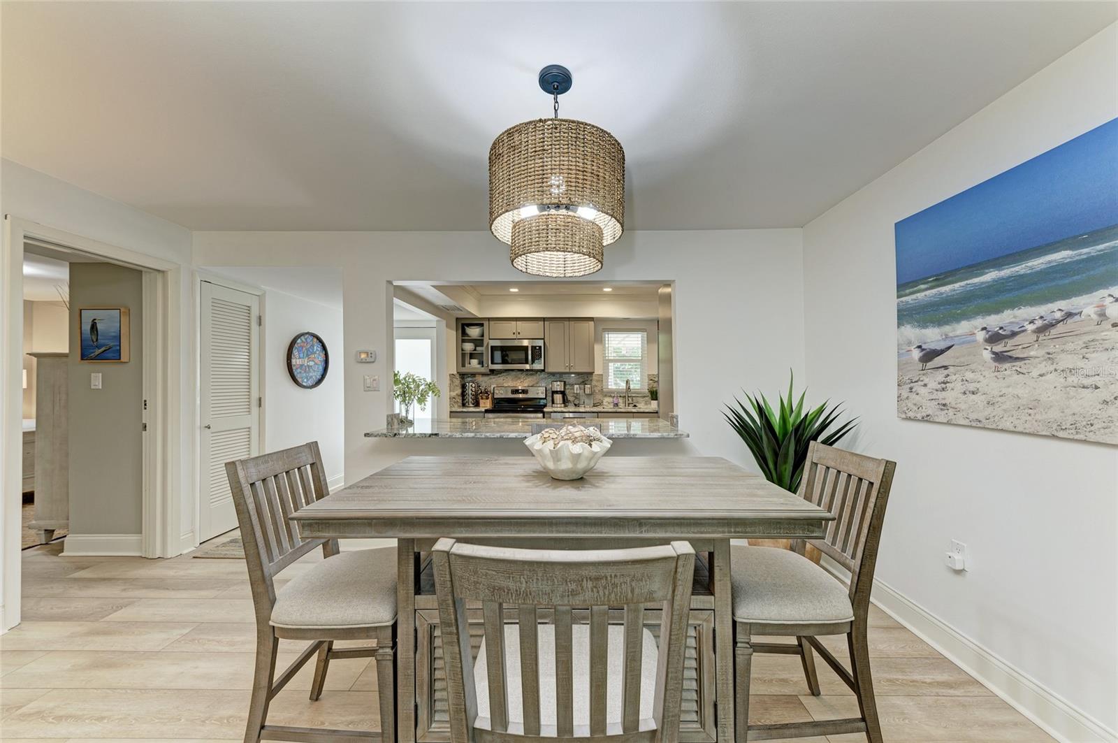 Image 13 of 52 For 5125 Gulf Of Mexico Drive 7