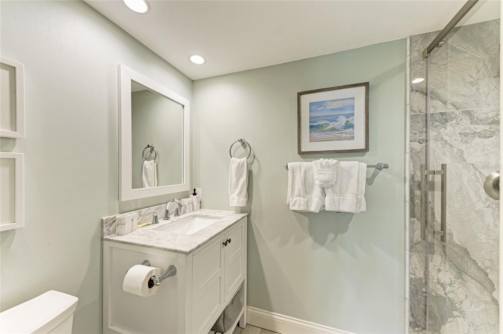 Image 23 of 52 For 5125 Gulf Of Mexico Drive 7