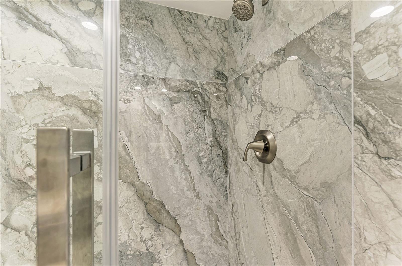 Image 29 of 52 For 5125 Gulf Of Mexico Drive 7