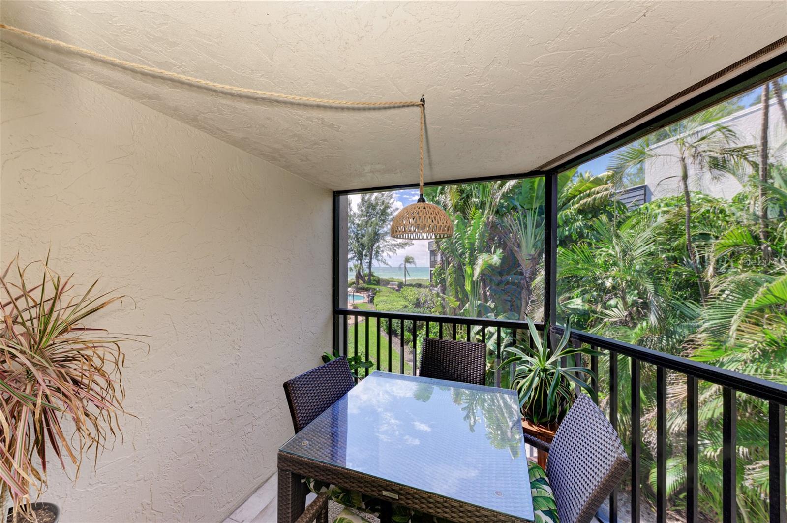 Image 30 of 52 For 5125 Gulf Of Mexico Drive 7