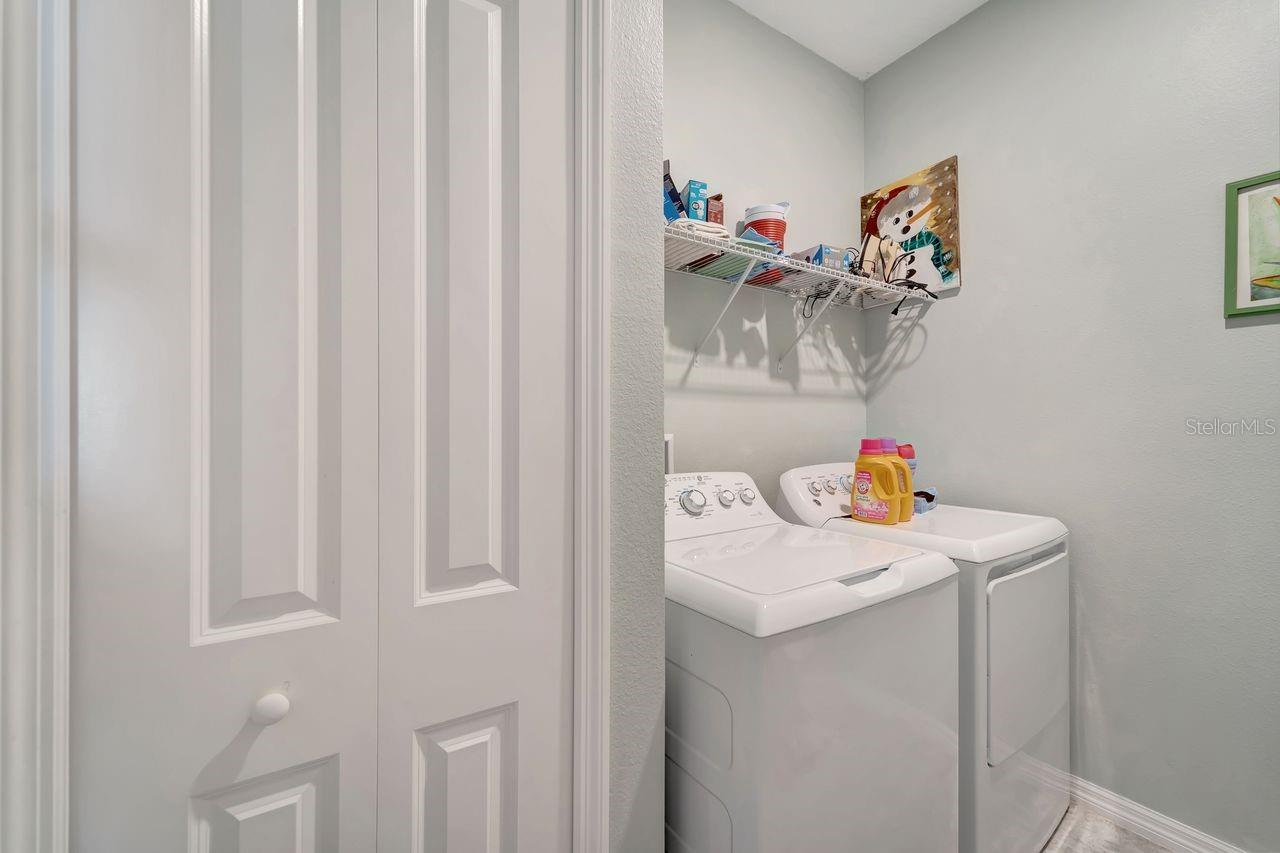 Image 21 of 27 For 8501 Whispering Street