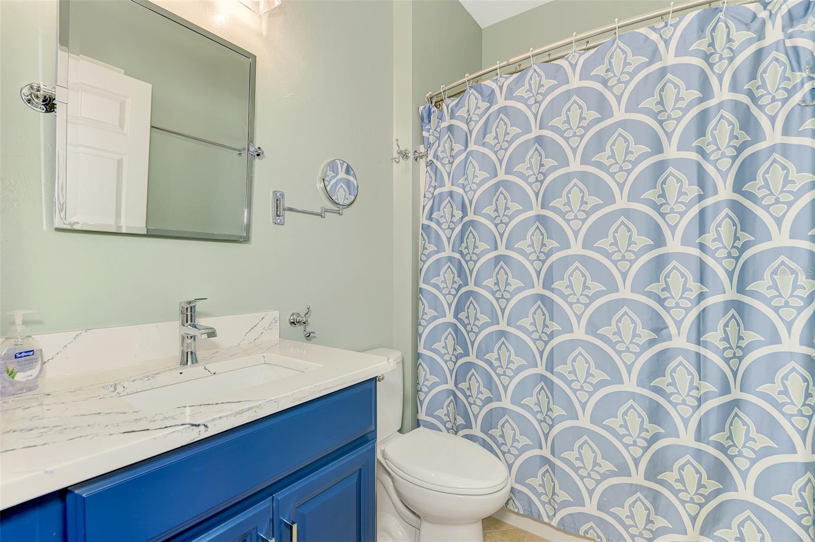 Image 18 of 33 For 24786 Bonifay Place