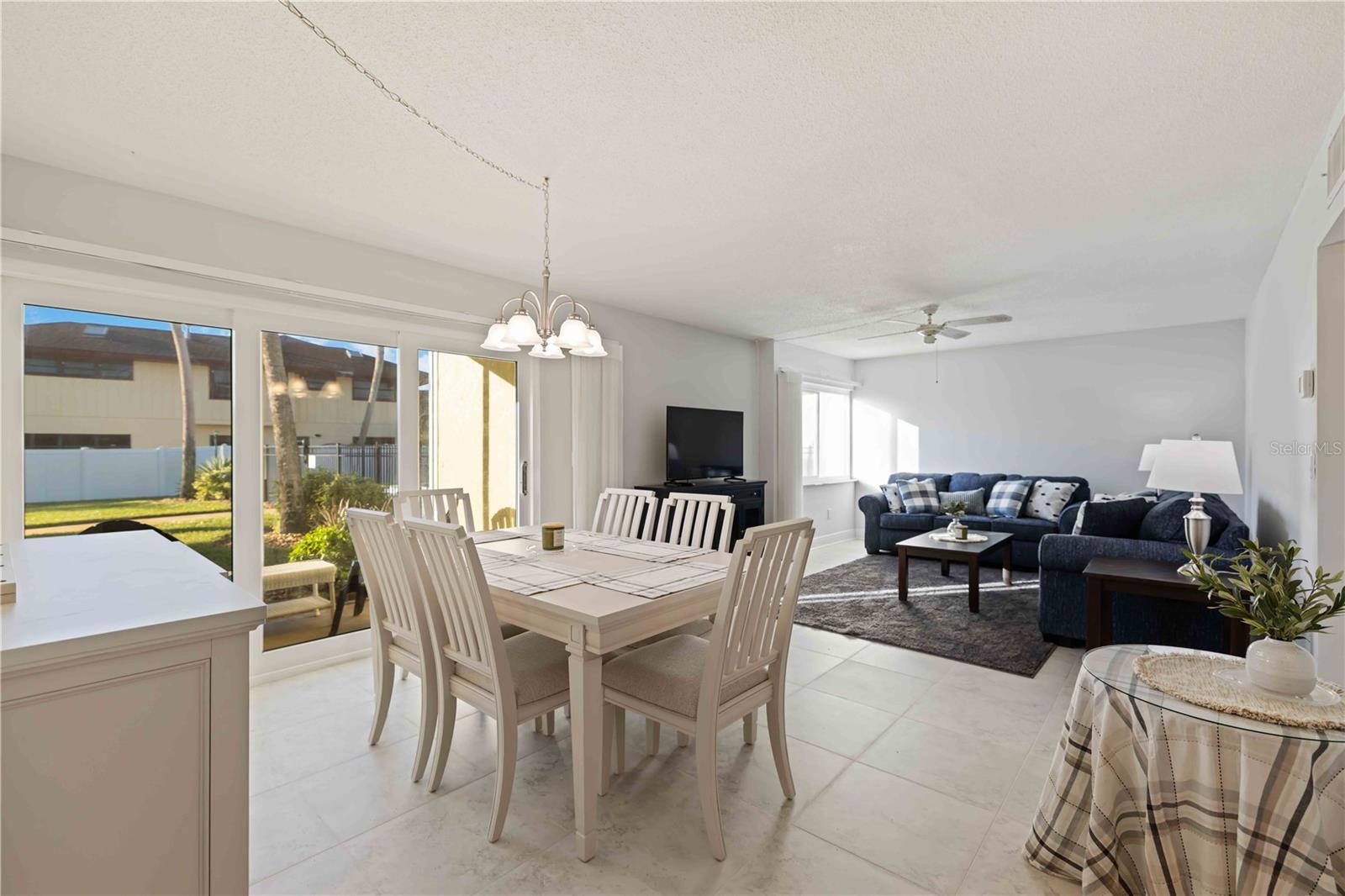 Image 11 of 43 For 101 Louella Lane 11