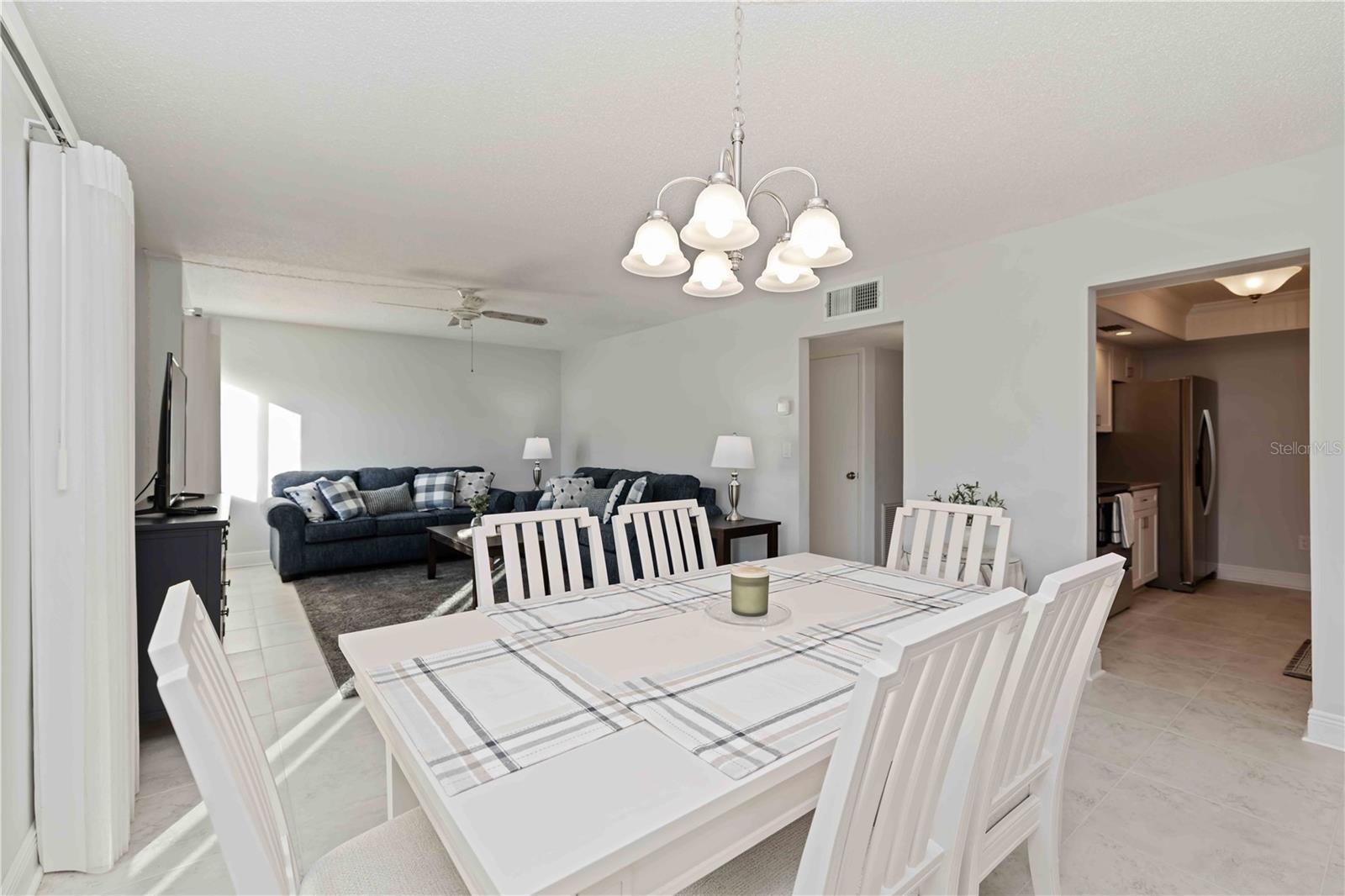 Image 12 of 43 For 101 Louella Lane 11