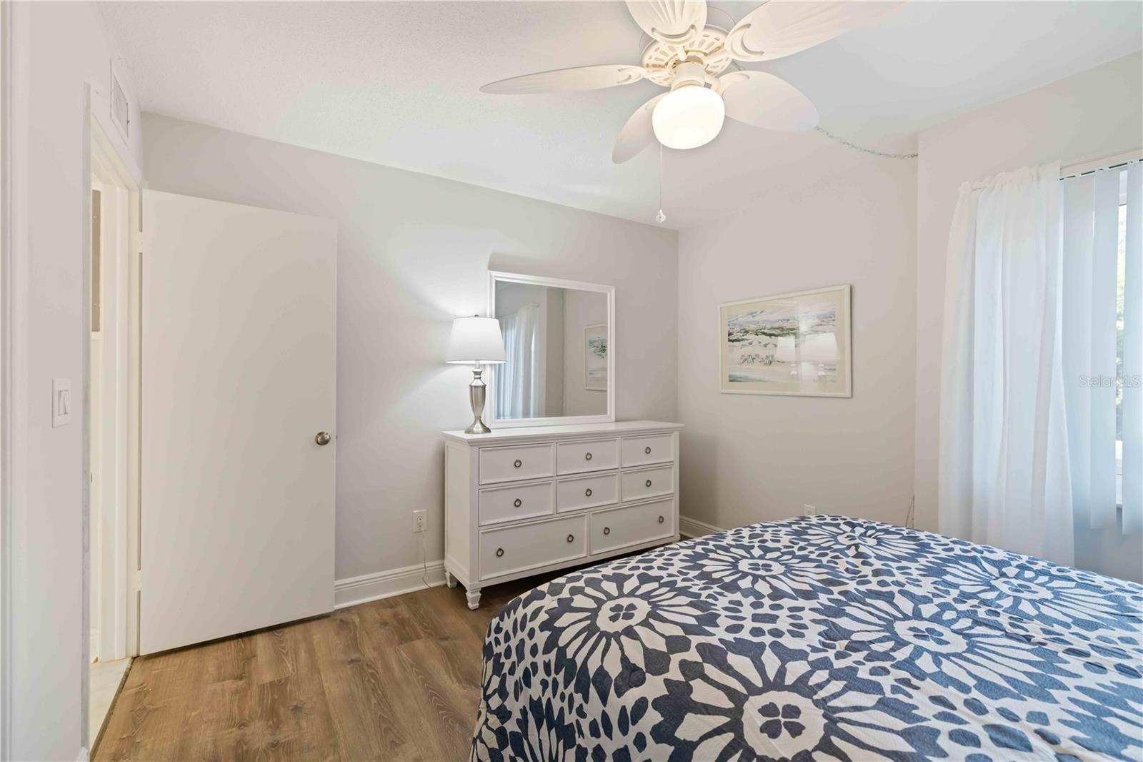 Image 26 of 43 For 101 Louella Lane 11