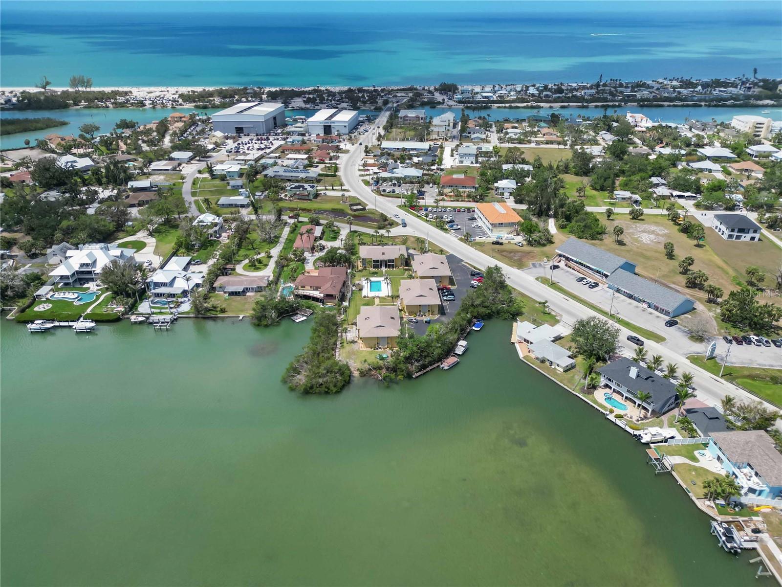 Image 43 of 43 For 101 Louella Lane 11