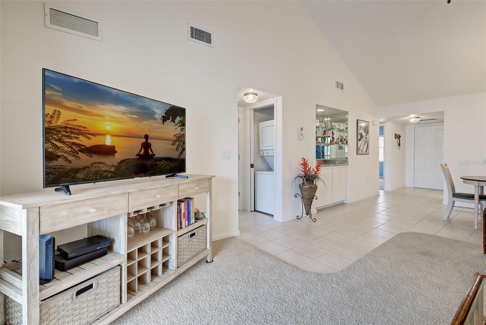 Image 12 of 44 For 1100 Capri Isles Boulevard 324