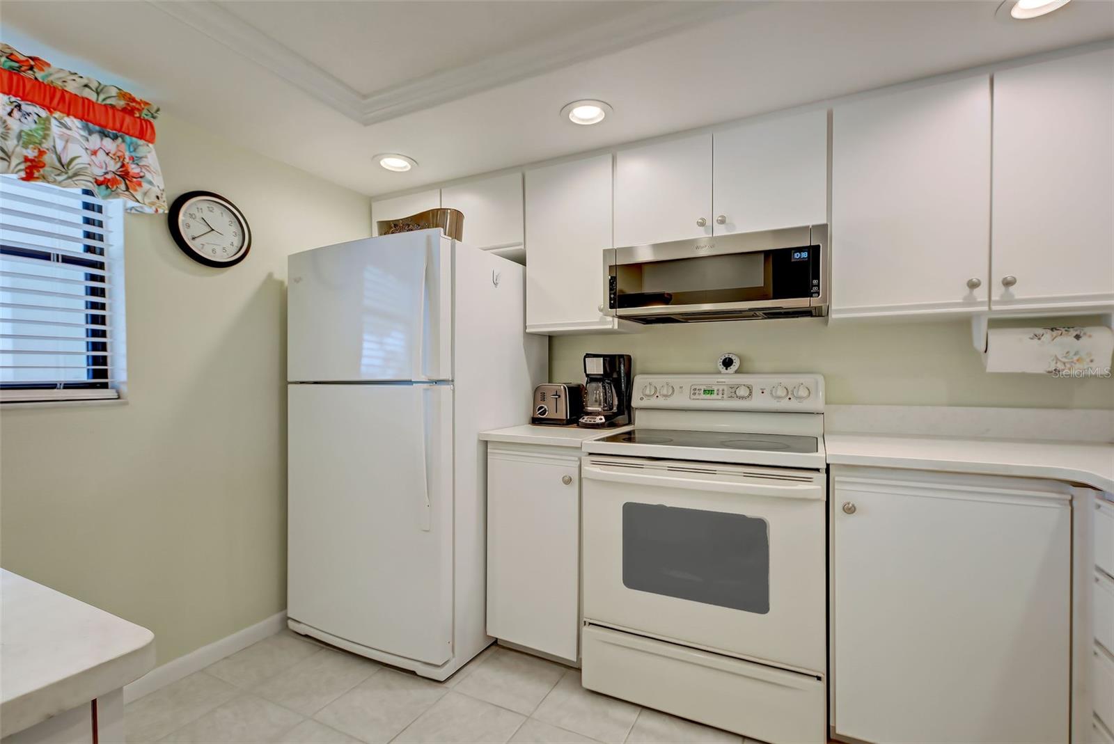 Image 19 of 44 For 1100 Capri Isles Boulevard 324