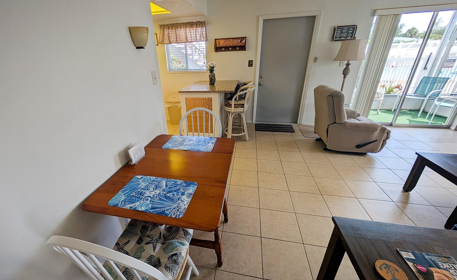 Image 15 of 26 For 320 Base Avenue E 215