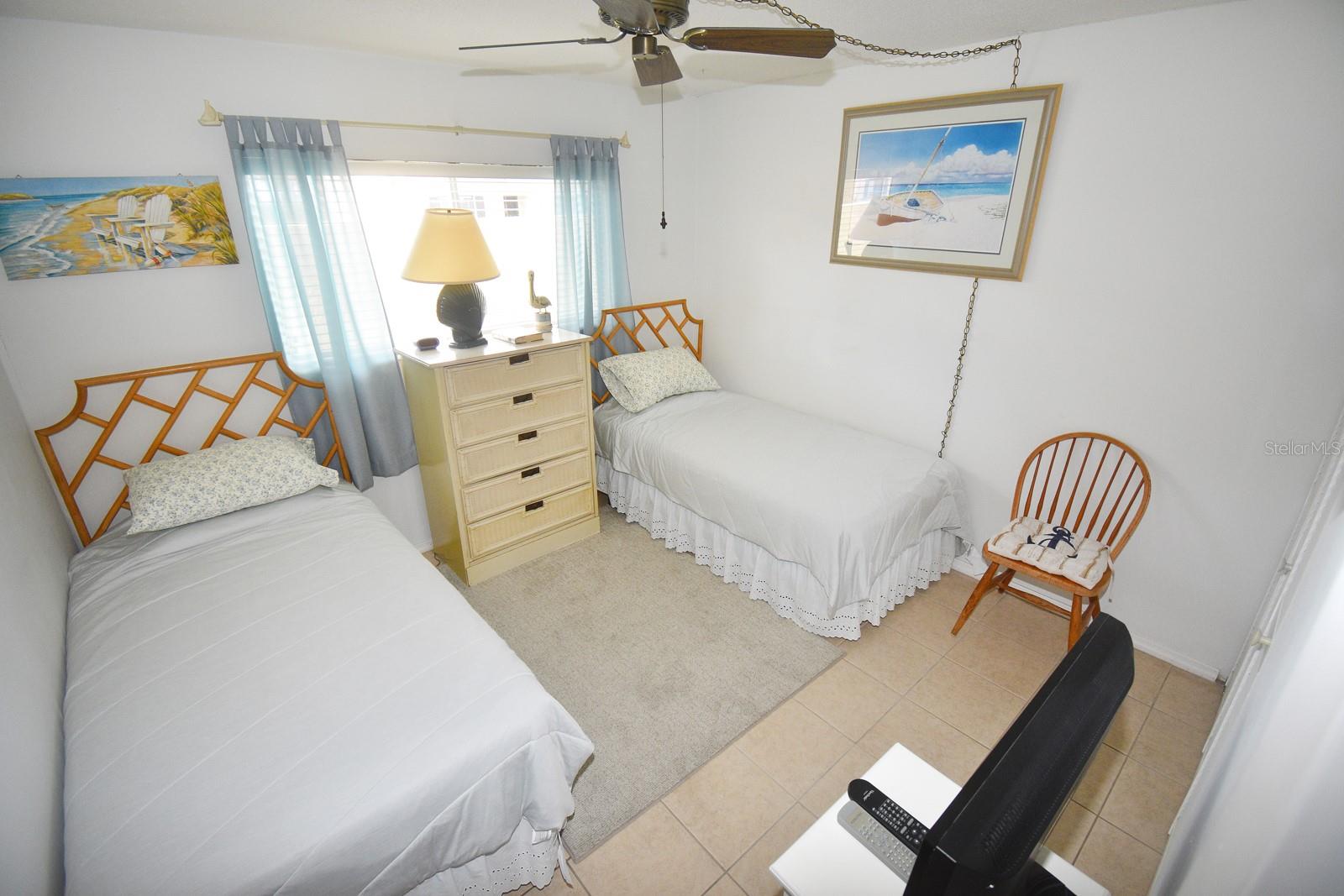 Image 21 of 26 For 320 Base Avenue E 215