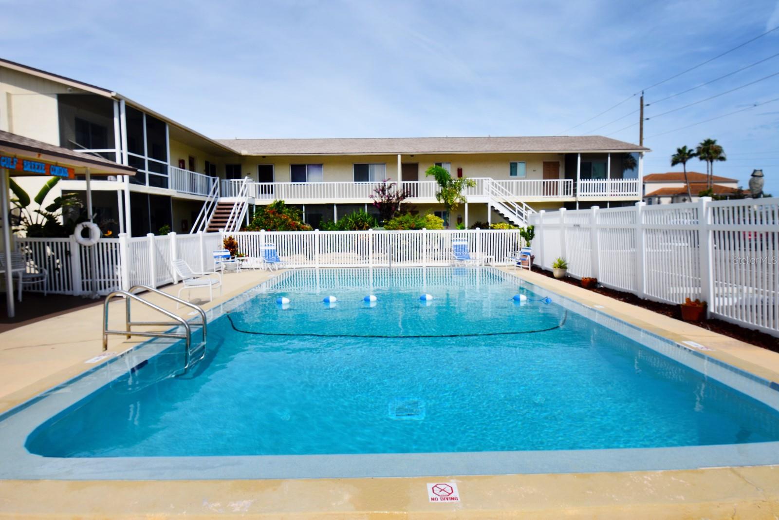 Image 8 of 26 For 320 Base Avenue E 215