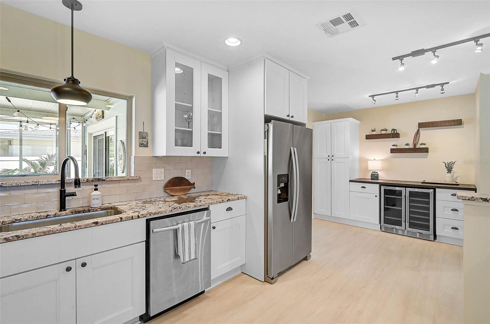 Image 13 of 68 For 1099 Nokomis Avenue S