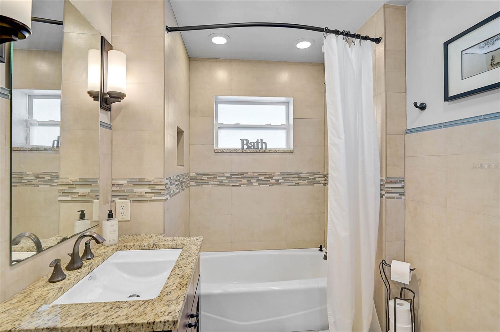 Image 23 of 68 For 1099 Nokomis Avenue S