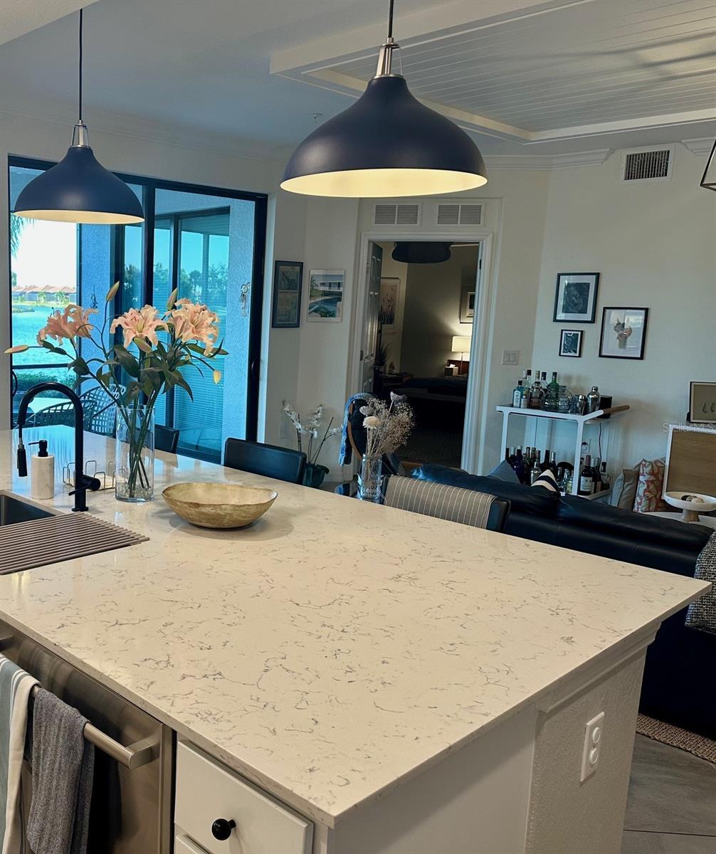 Image 11 of 27 For 10808 Tarflower Drive 101