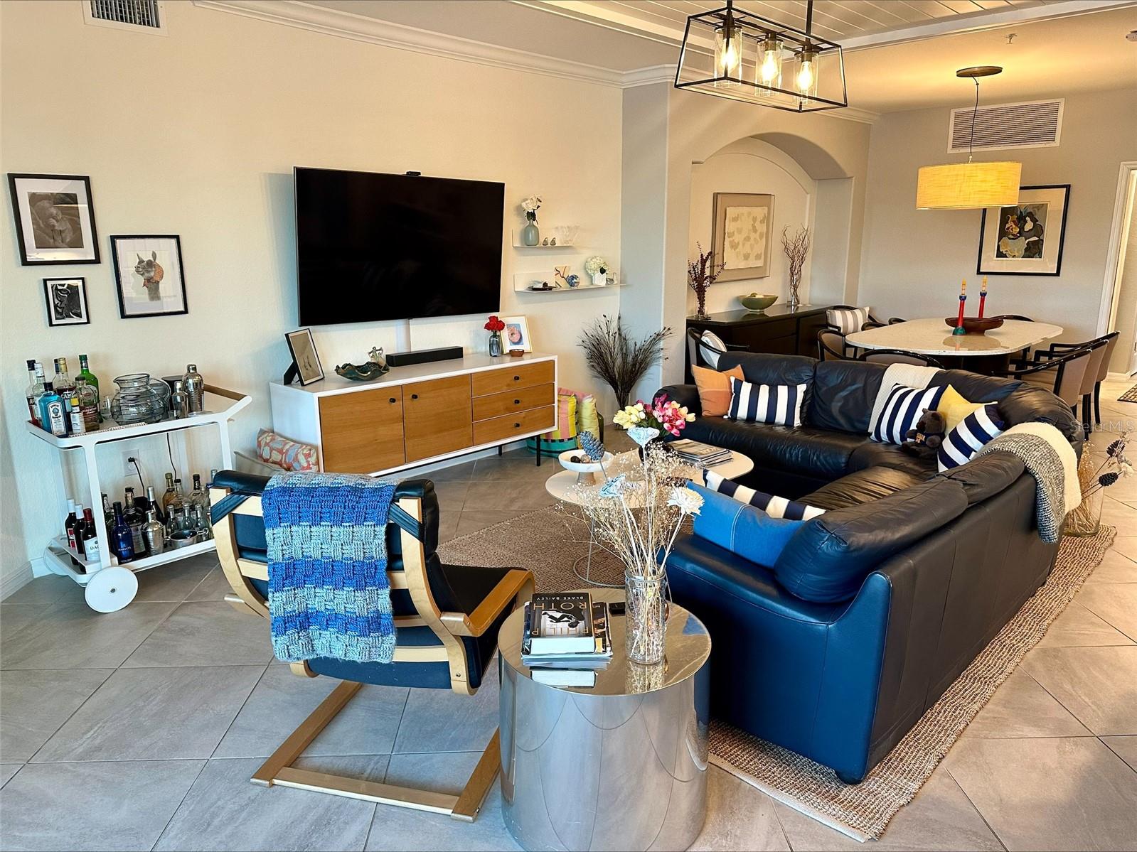 Image 6 of 27 For 10808 Tarflower Drive 101