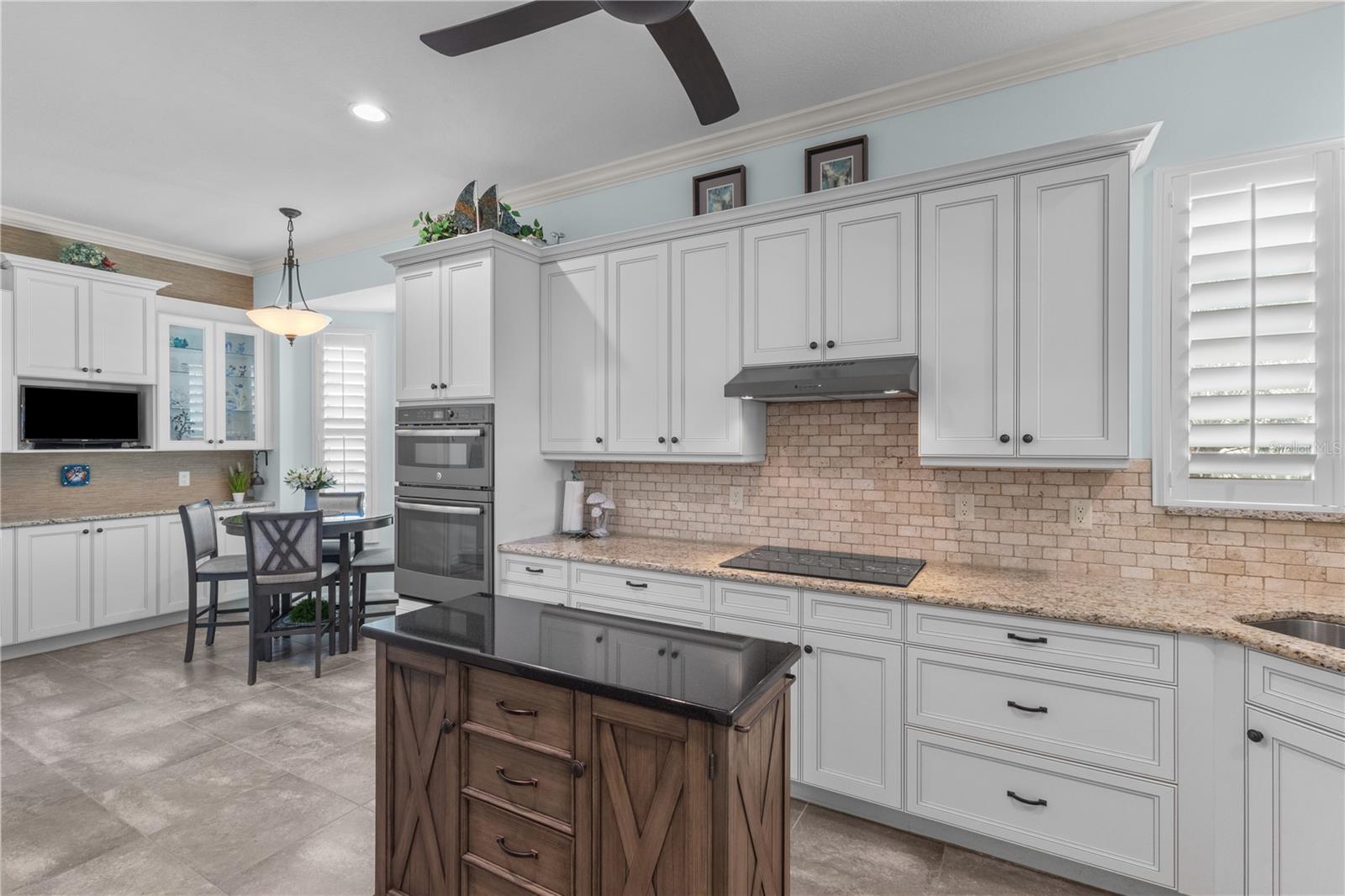 Image 10 of 63 For 11018 Barnsley Drive