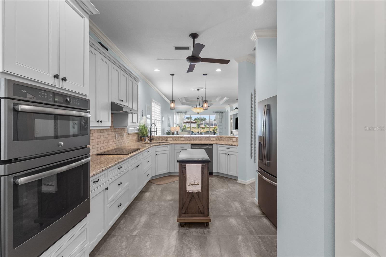 Image 11 of 63 For 11018 Barnsley Drive