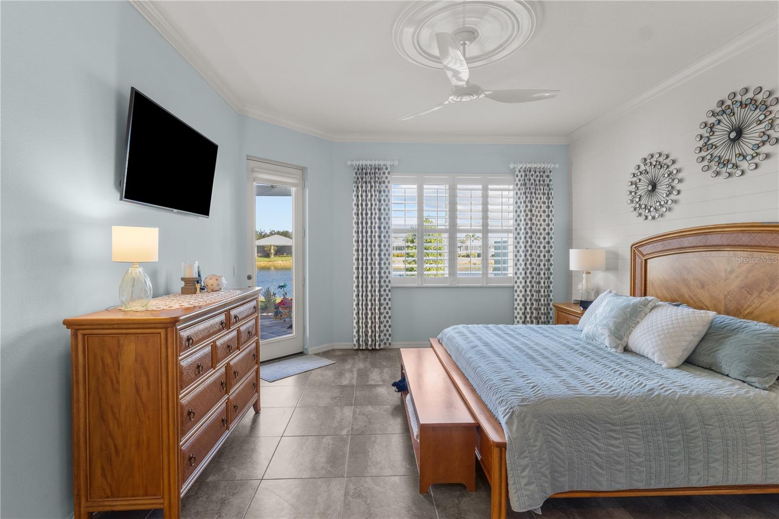 Image 18 of 63 For 11018 Barnsley Drive