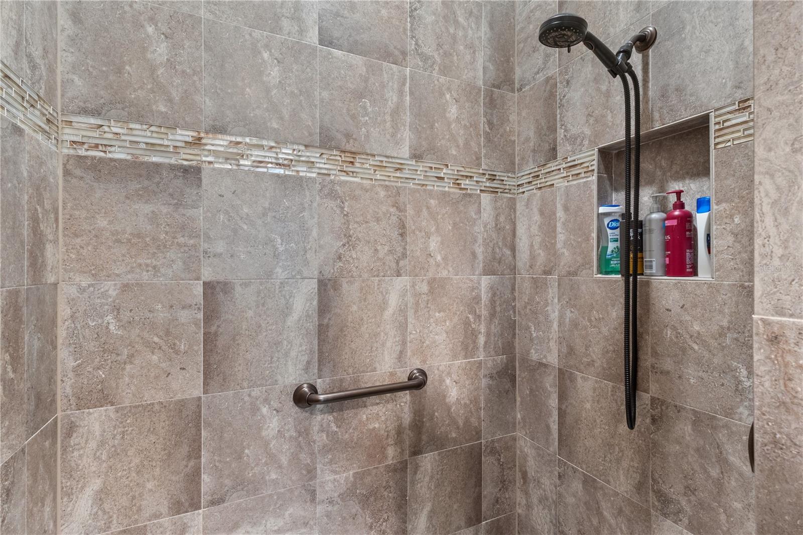 Image 31 of 63 For 11018 Barnsley Drive