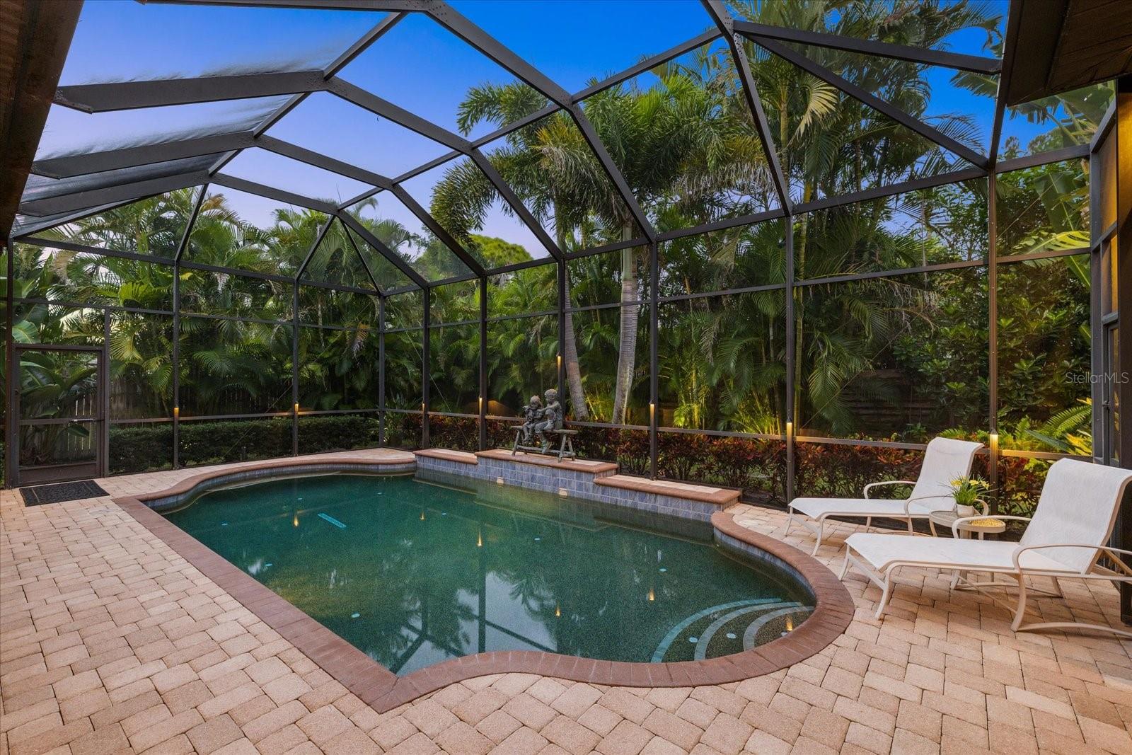 Image 48 of 77 For 612 Armada Road S