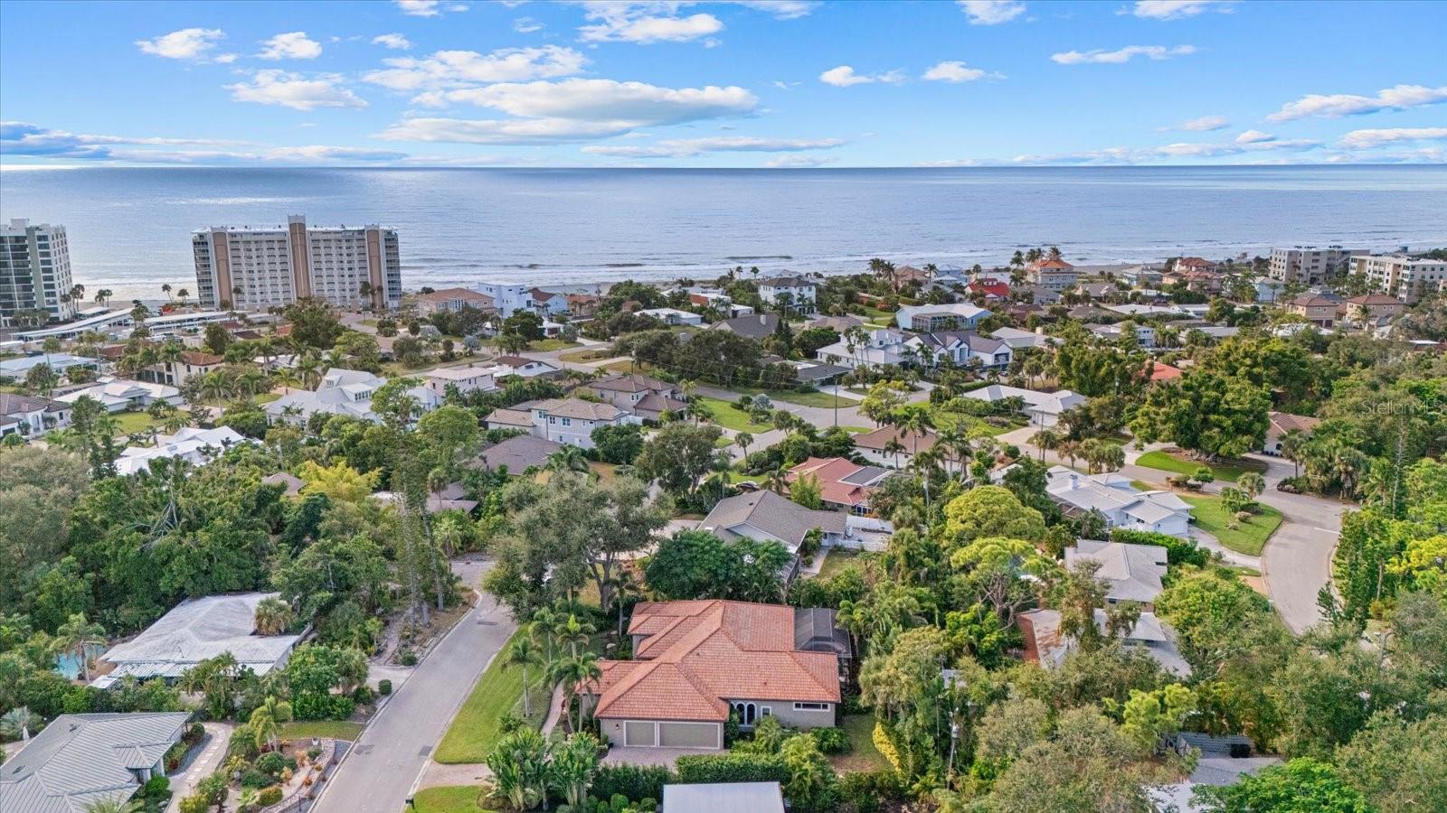 Image 72 of 77 For 612 Armada Road S