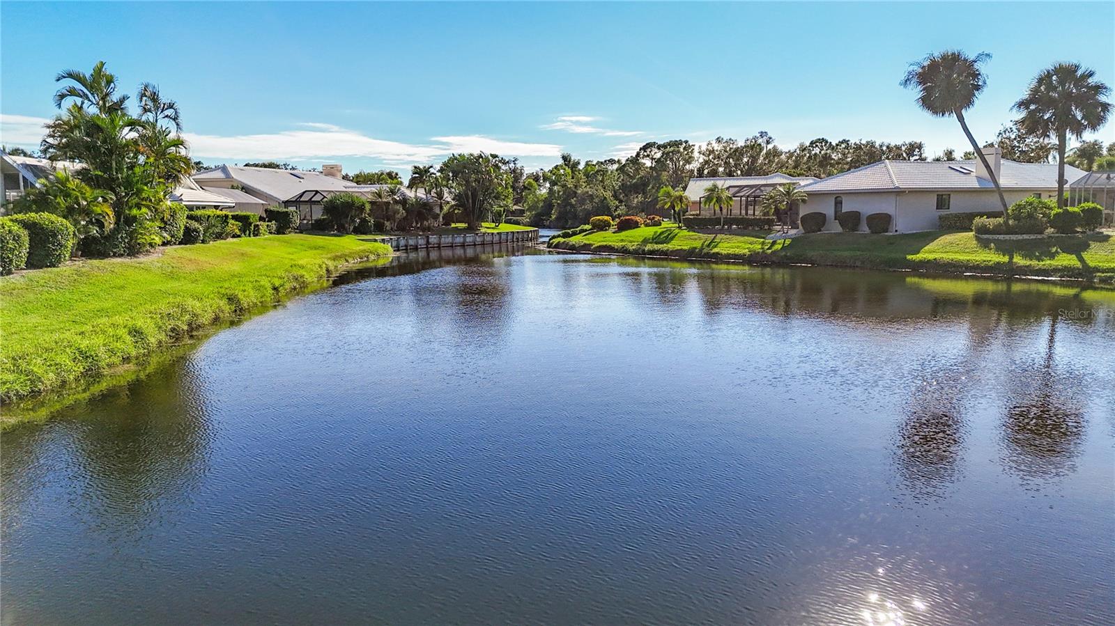 Image 3 of 64 For 557 Warwick Court