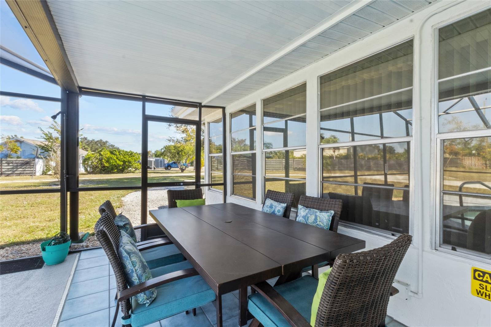 Image 21 of 46 For 11 1st Street E