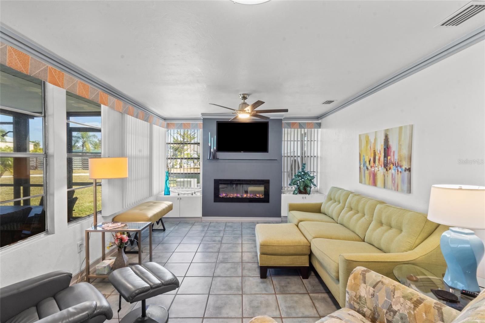 Image 9 of 46 For 11 1st Street E