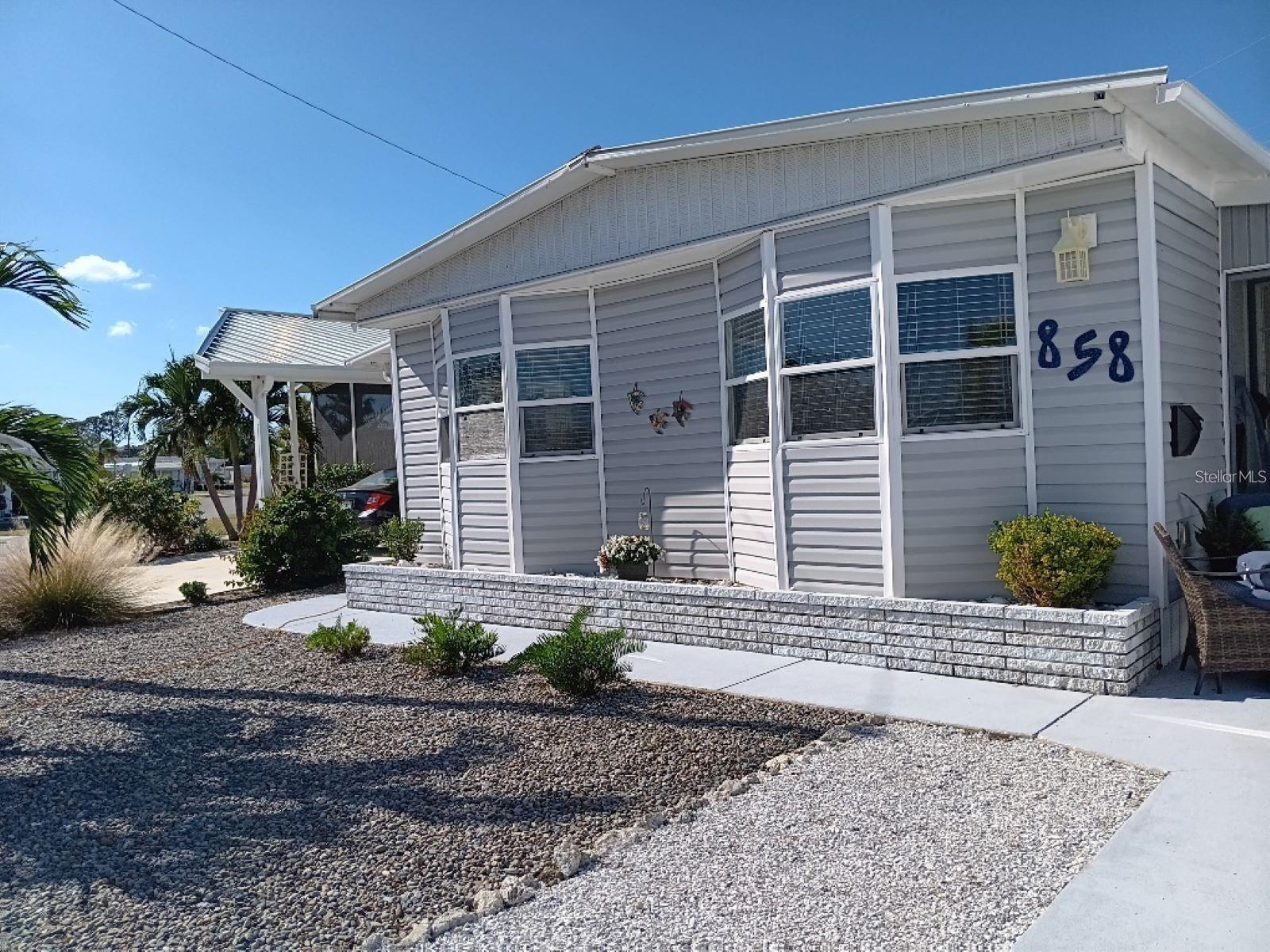 Details for 858 Green Circle, VENICE, FL 34285