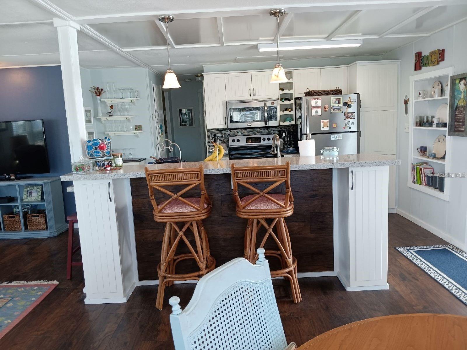 Image 15 of 46 For 858 Green Circle