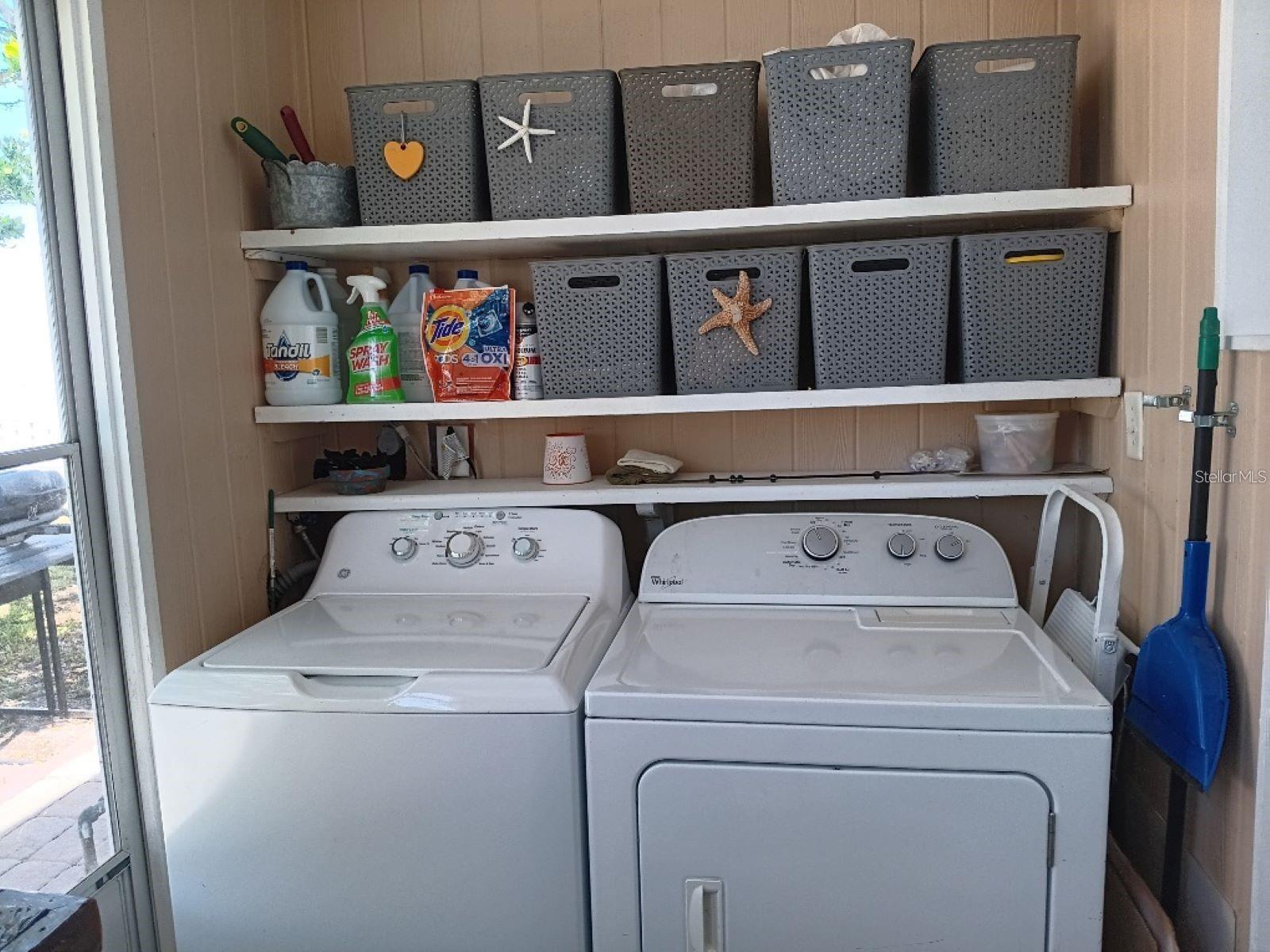 Image 32 of 46 For 858 Green Circle