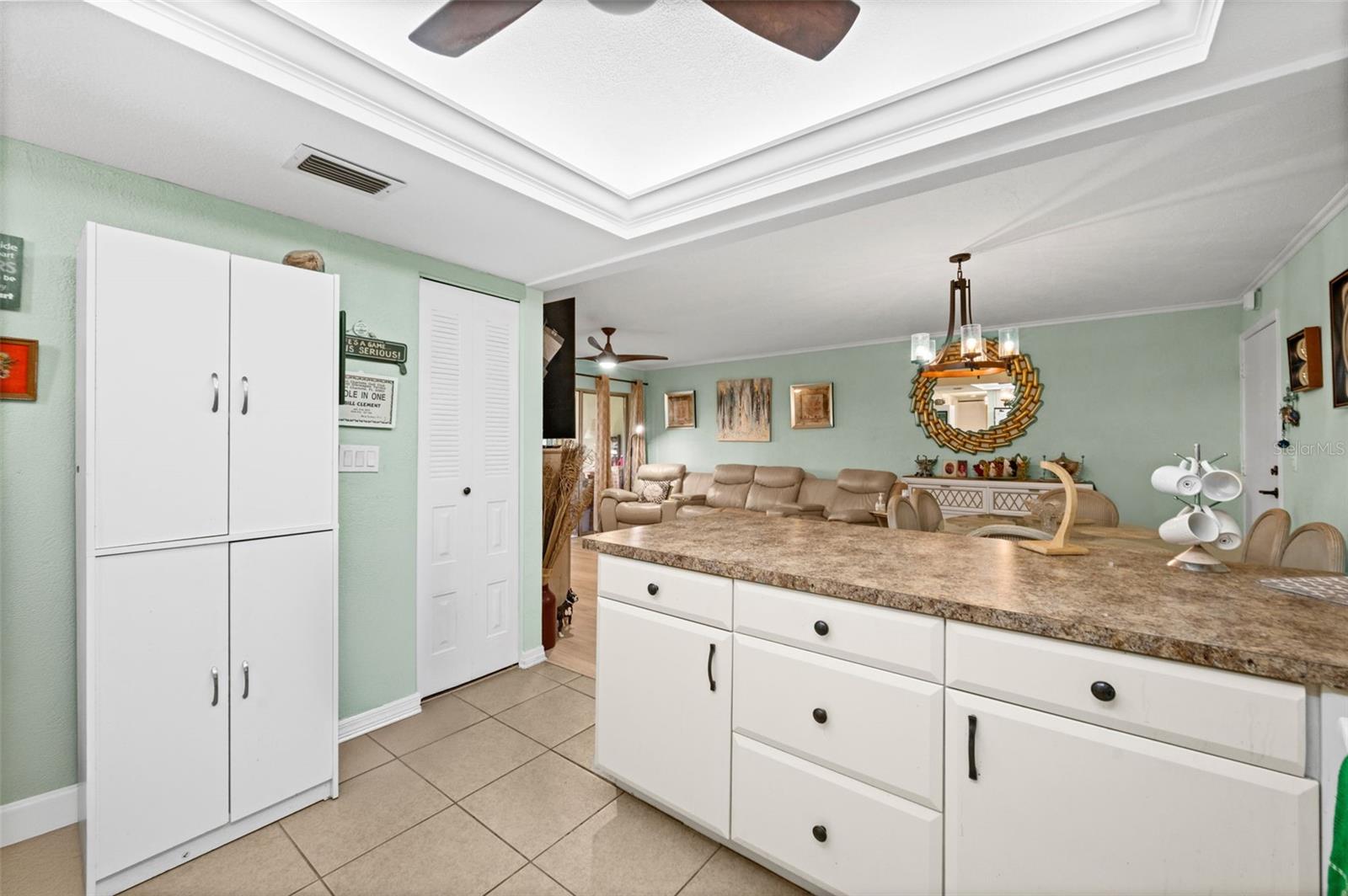 Image 14 of 39 For 21260 Brinson Avenue 106