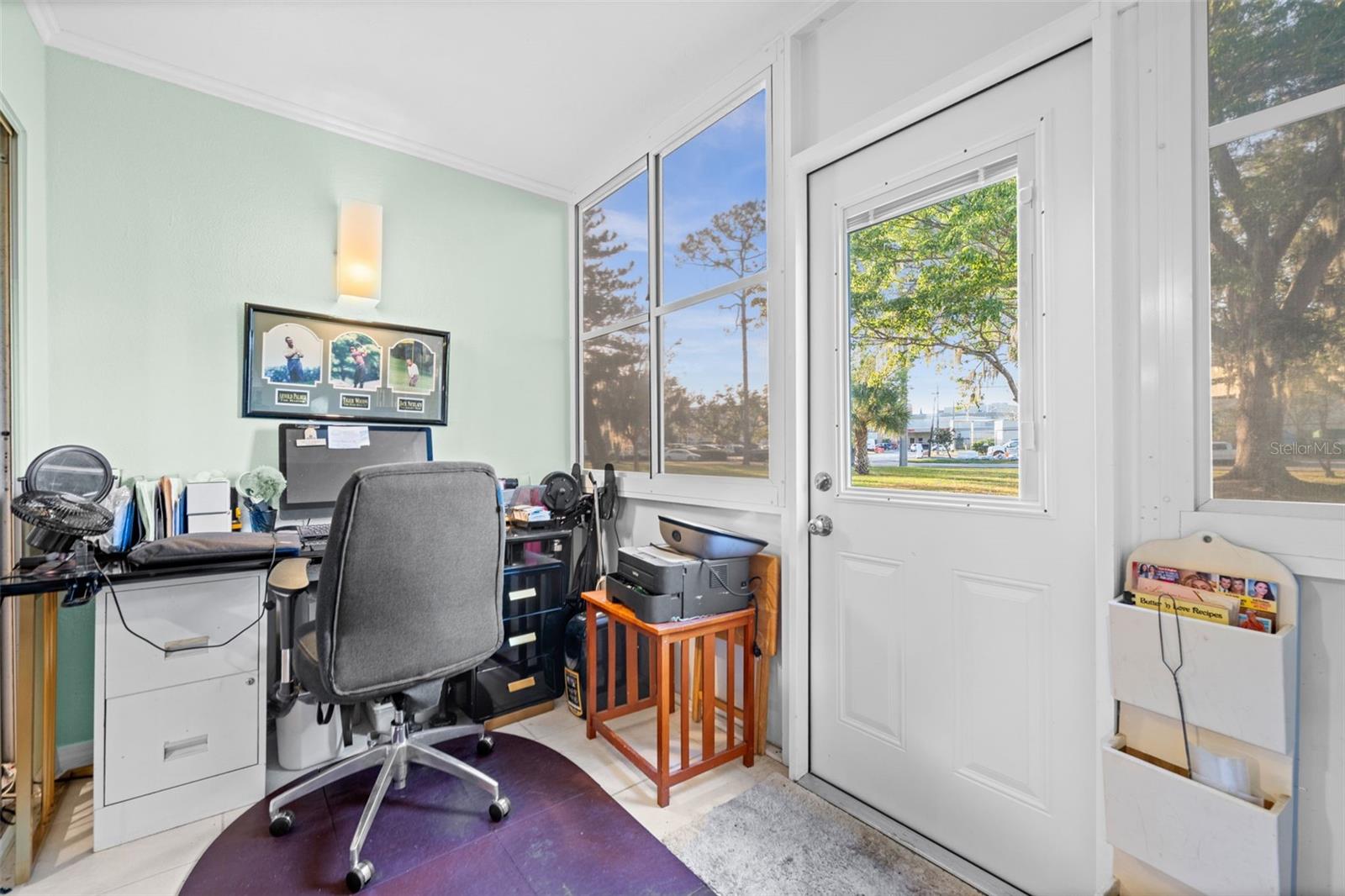 Image 15 of 39 For 21260 Brinson Avenue 106