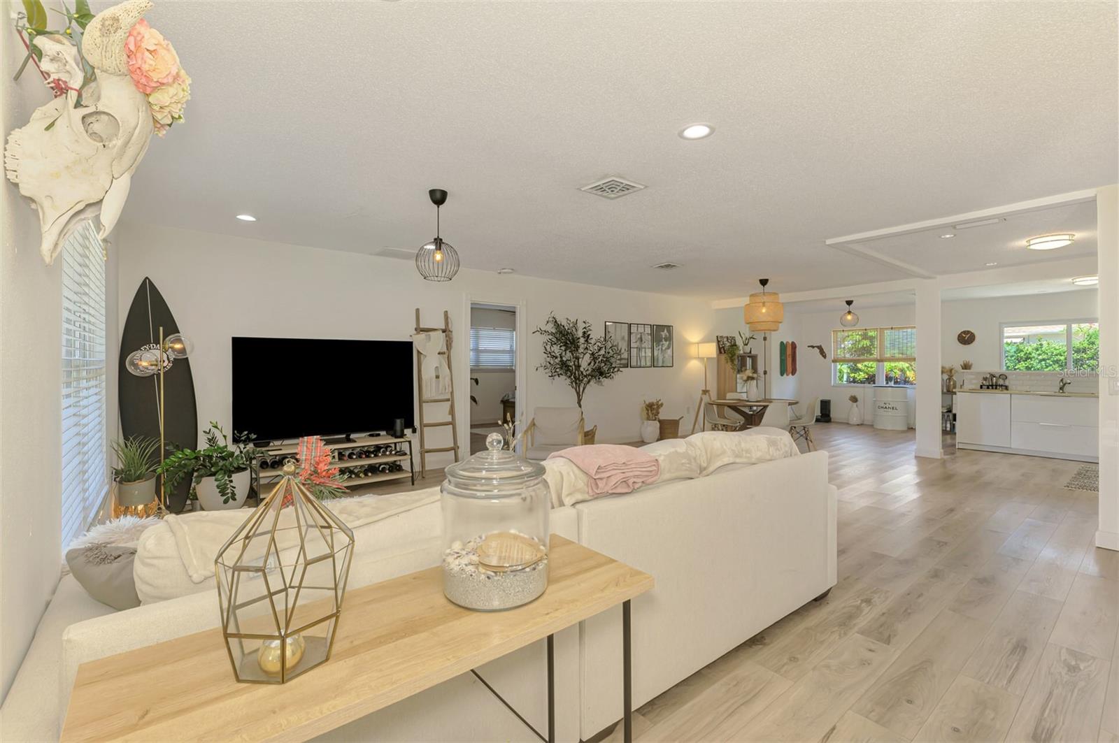 Image 16 of 35 For 4321 Shamrock Drive